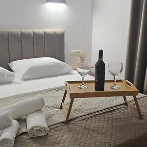 Appartamento Bllok Scandi 2 Self -check-in, Tirana