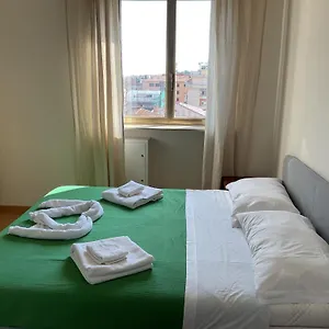 Attico Urban Chic , Roma Italia